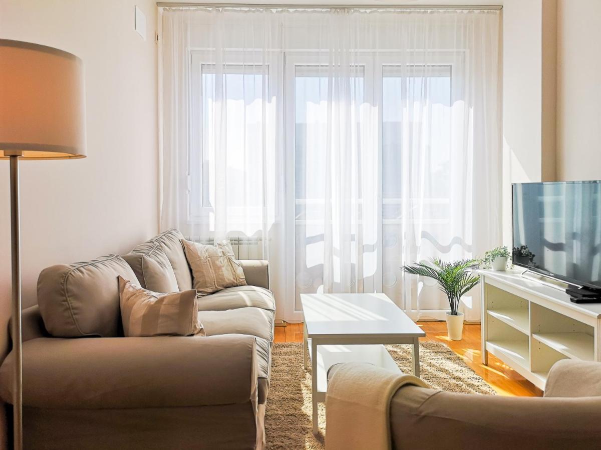 Filinhome Papa Suite 4 Novi Sad Luaran gambar