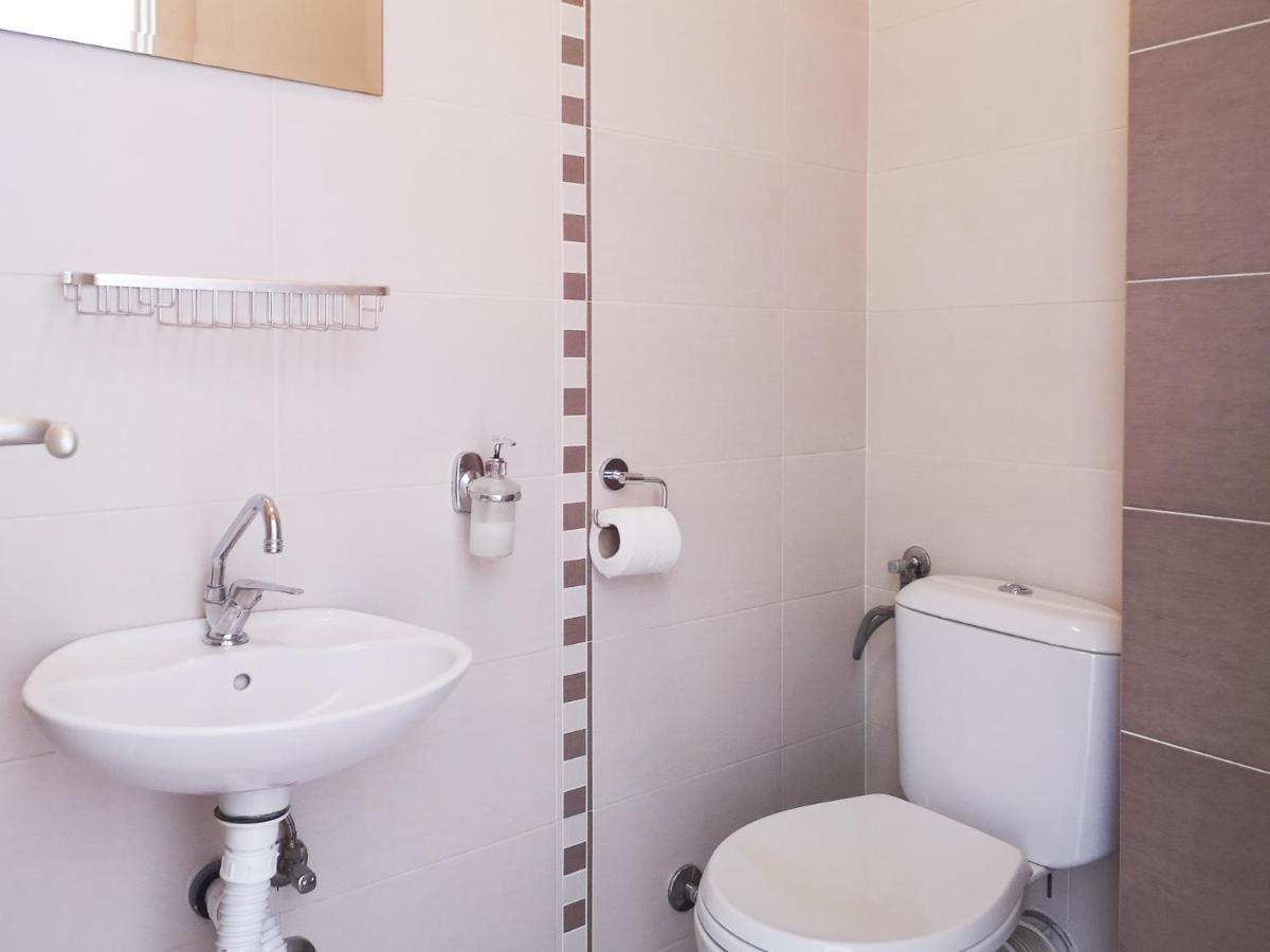 Filinhome Papa Suite 4 Novi Sad Luaran gambar